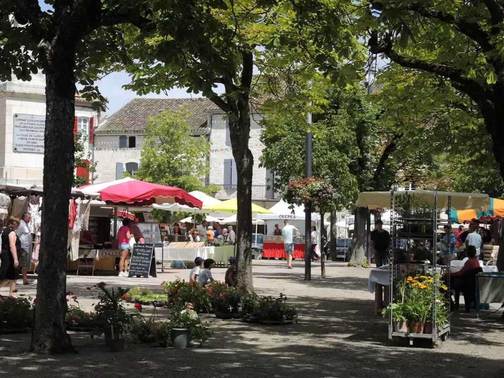 Marché de Noël à Castelnau-Montratier