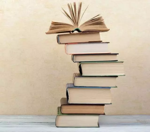 Lecture et atelier cartes à dessiner