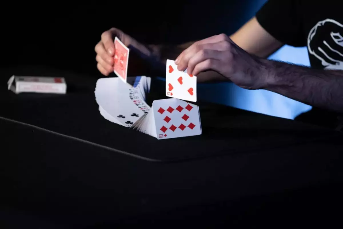 Festival d’Automne #4 : Initiation à la magie avec Loktan