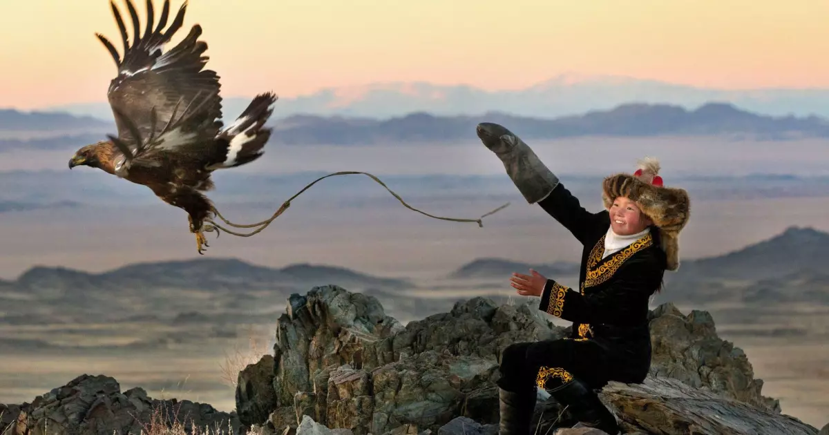 La jeune fille et son aigle