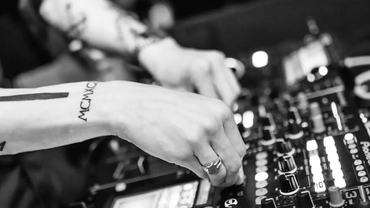 Electro Symphony: Orchestra Dance Party