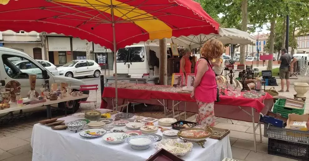 Brocante mensuelle de Gaillac