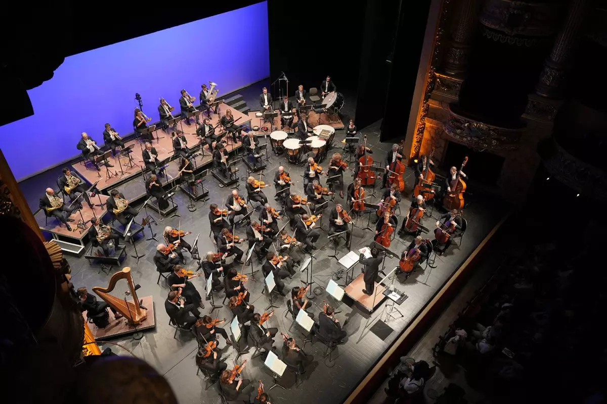 Orchestre National Montpellier Occitanie | De Borbón – Szymanski – Ravel – Massenet – Turina