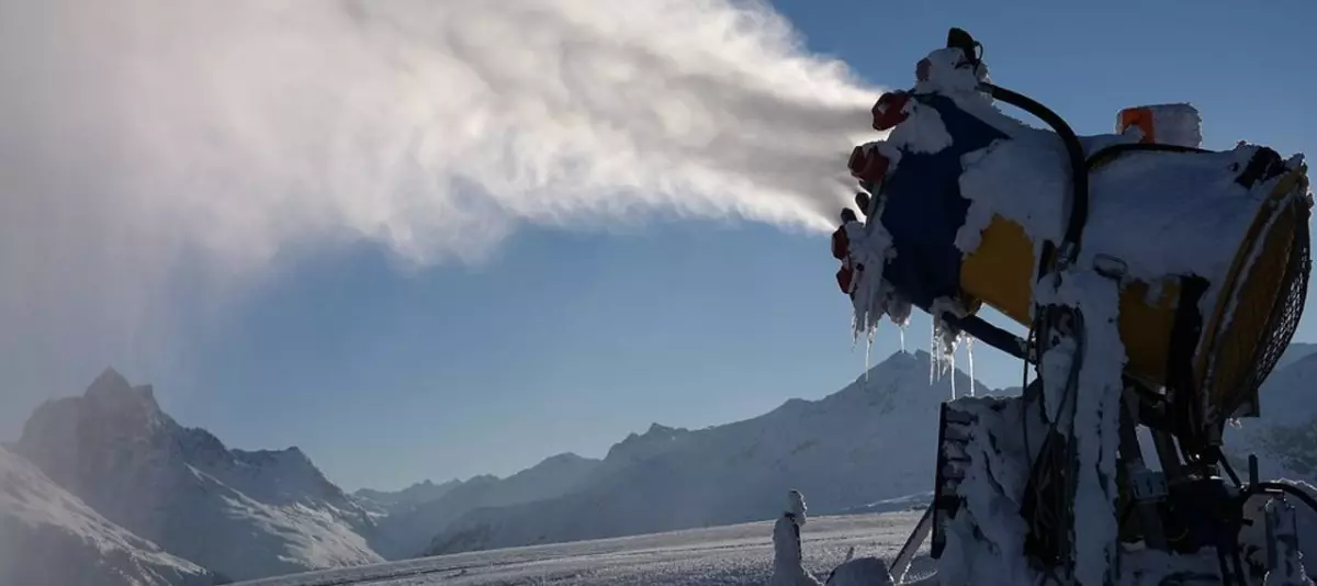 Visite de l'usine à neige