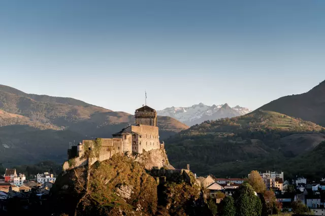 Visite guidée "L'histoire et les systèmes défensifs du château"
