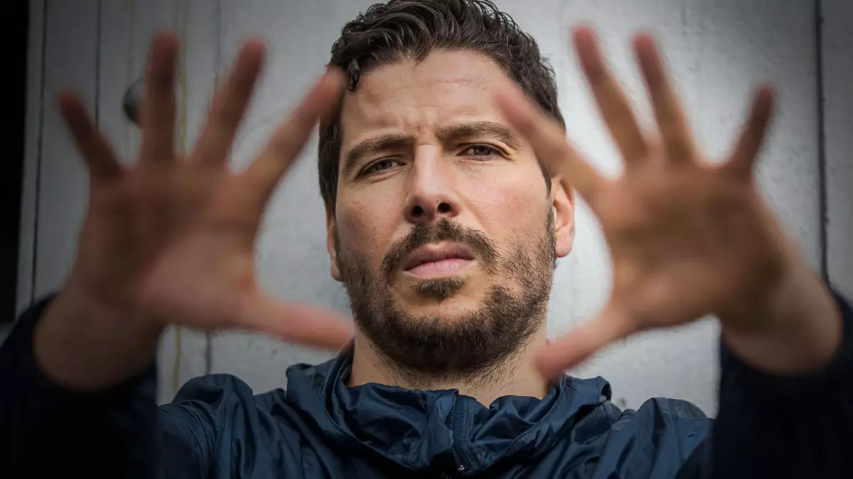 Redouane Bougheraba - Mon Premier Spectacle - Tournée des Zénith