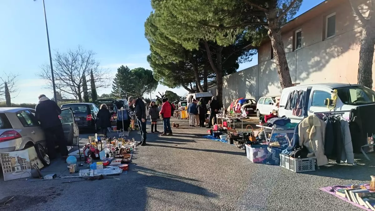 Marchés aux puces de St Christol lez Alès