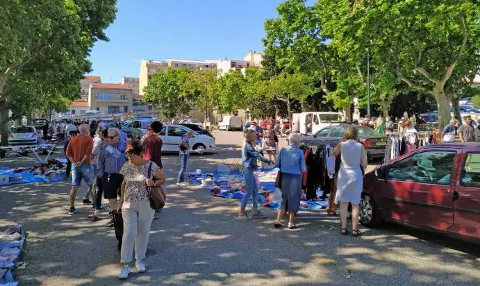 Marché aux Puces