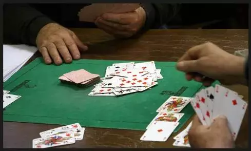 Concours de Belote