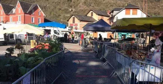 Marché hebdomadaire du samedi