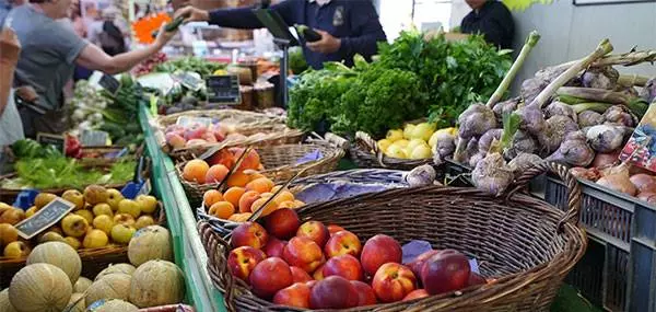 Marché Traditionnel de Bouzigues