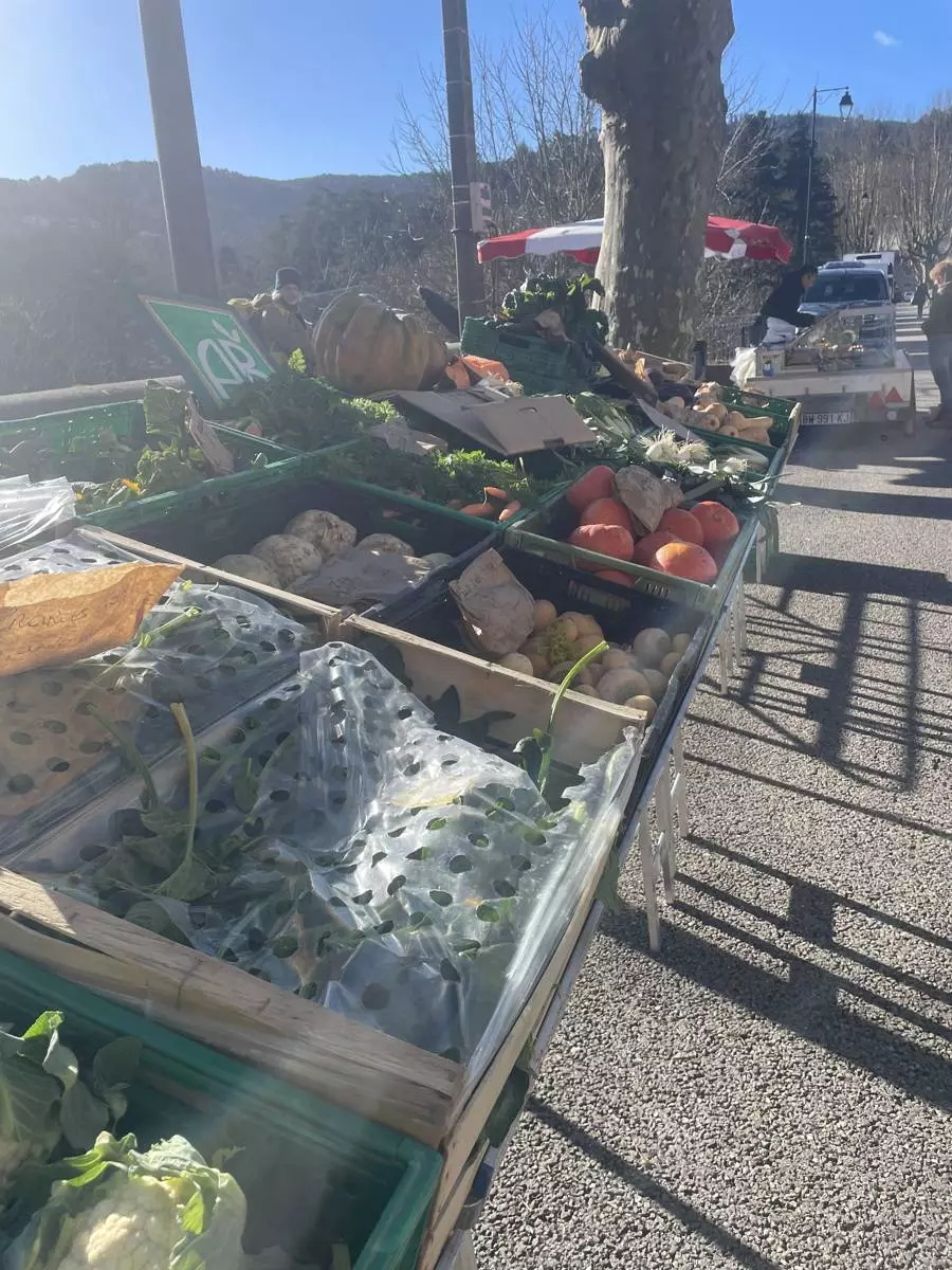 Marché hebdomadaire de Cendras