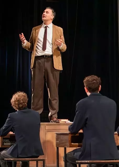 Le Cercle des poétes disparus : l’adaptation au théâtre du film culte !