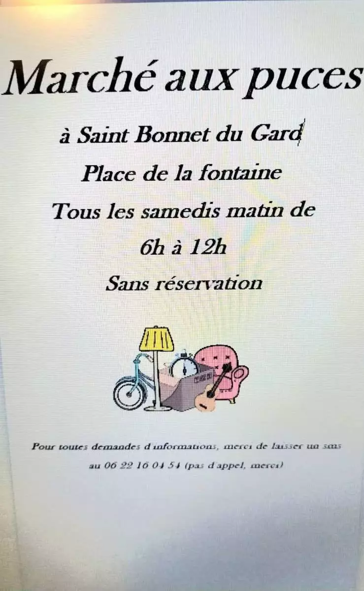 Marché aux puces à Saint Bonnet du Gard
