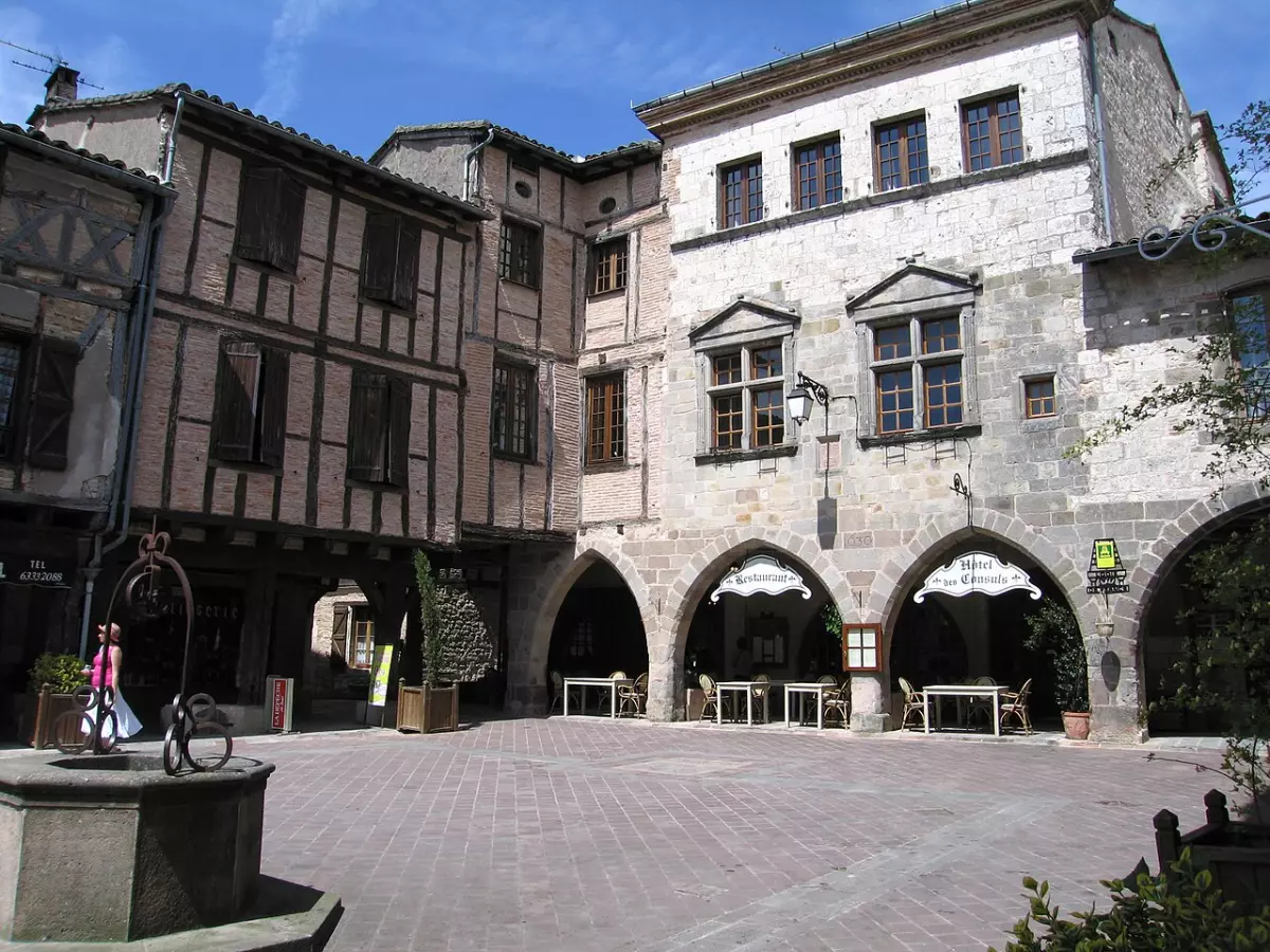 Marché de Castelnau de Montmiral