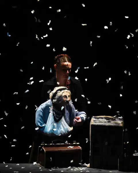 Spectacle "Juste Iréna"