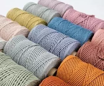 Atelier micro-macramé