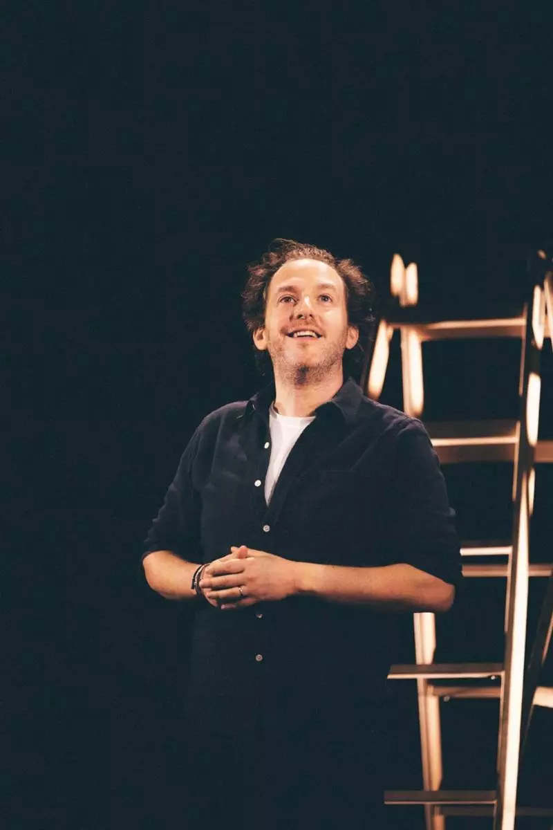 Théâtre - Mickaël Hirsch y'a de la joie !