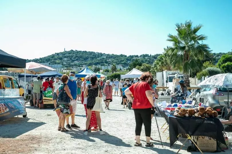 Marché du Barrou à Sète
